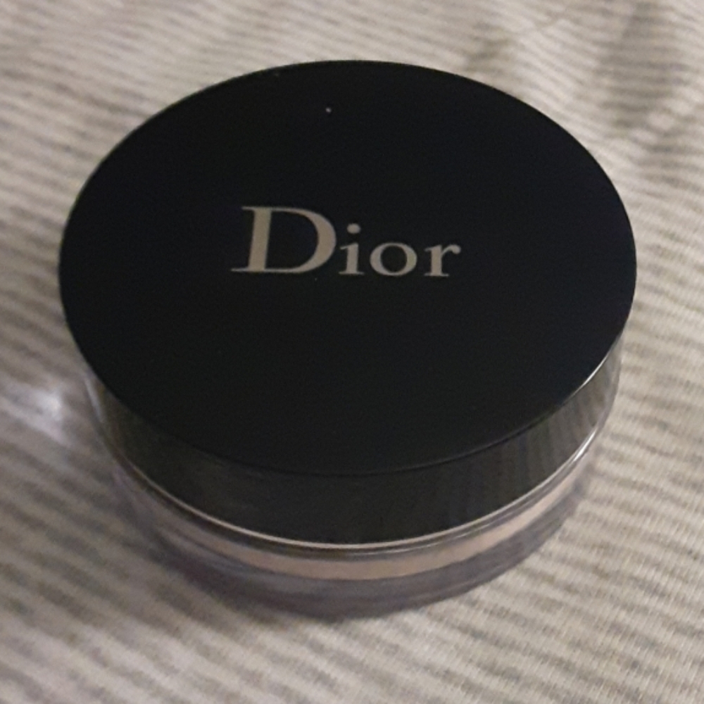 Dior Forever and Ever Control Face Powder